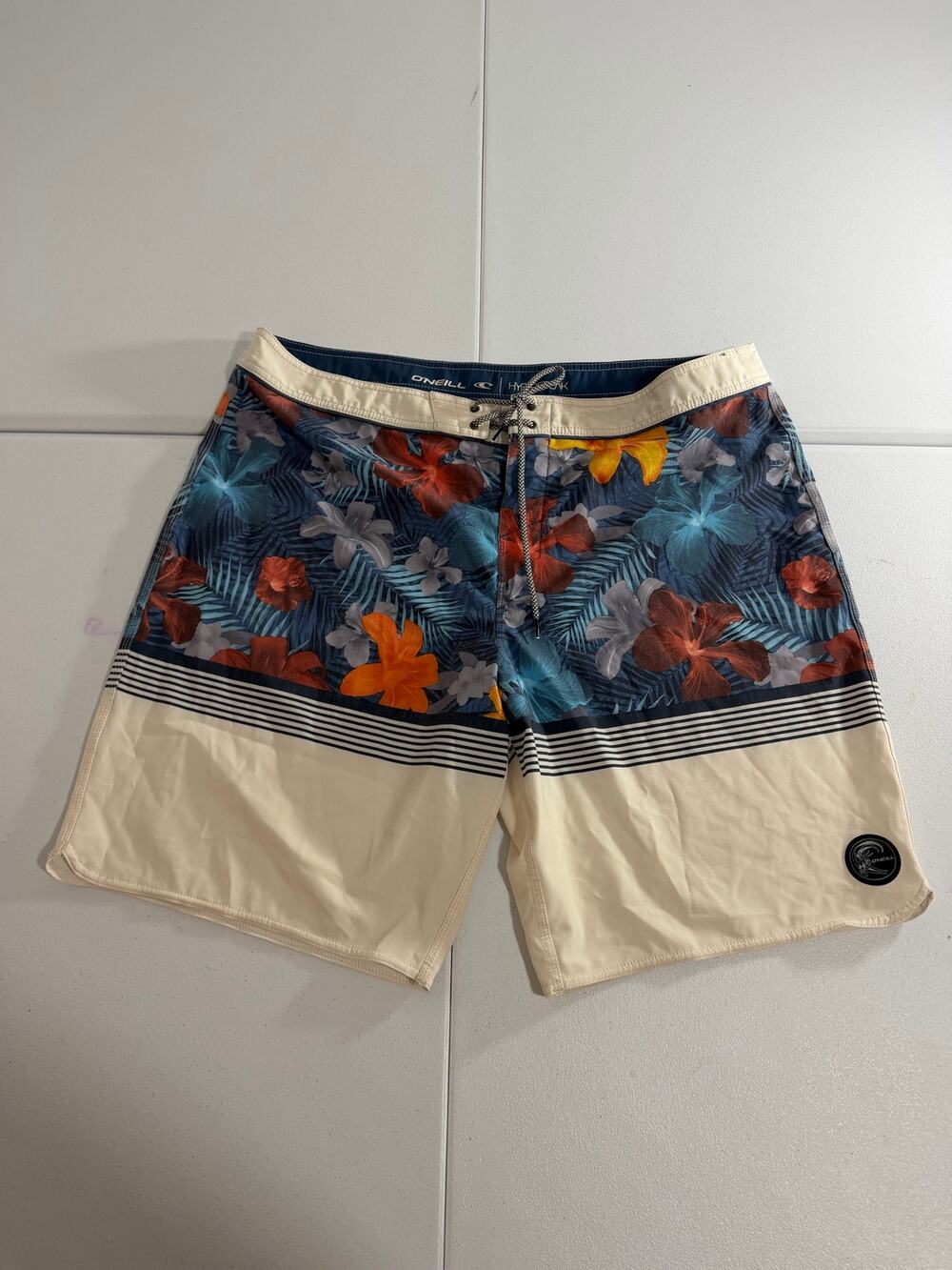 ONeill Hyperfreak Boardshorts Mens 40 Floral Tropical Swim Trunks Zip Pocket